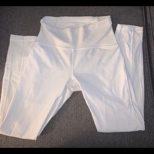 White LULULEMON Leggings